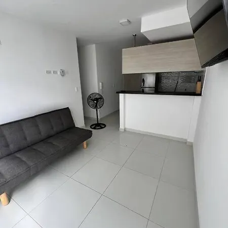 Apto 3 Hab Con Piscina Cerca A La Playa Apartamento